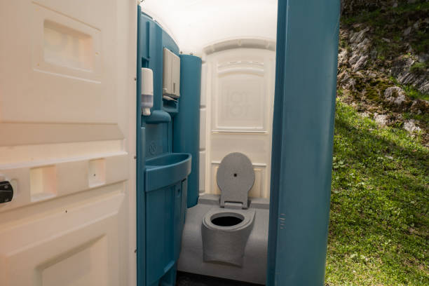 Portable Toilet Options We Offer in New Hope, OR